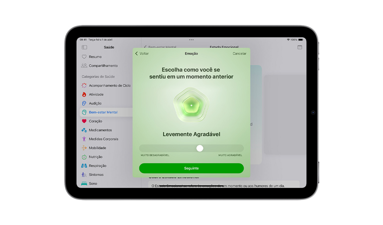 A tela de um iPad mini na horizontal mostra o app Saúde com um controle deslizante para sele??o do estado emocional