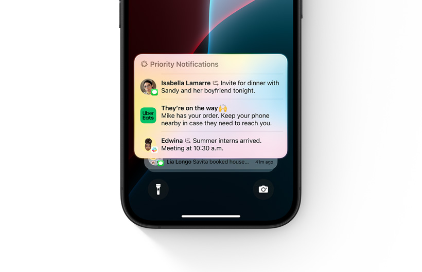 értesítéslista egy iPhone-on, ahol a legfontosabb értesítések kiemelve, a lista tetején jelennek meg