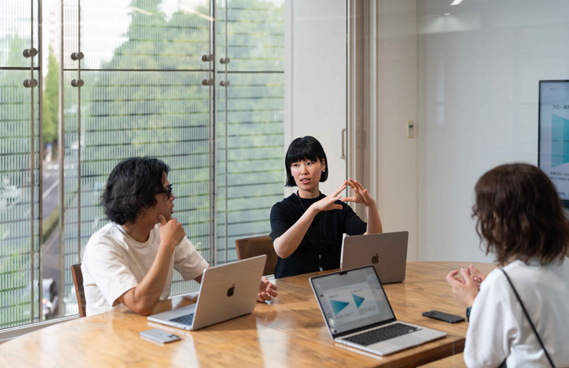 すべての社員がMacを使っているので、チームの共同作業(yè)もシンプルで効率的です。