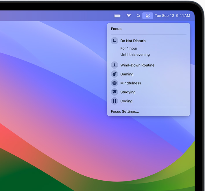 MacBook Airに、學(xué)生向けに設(shè)定された集中モードが表示されている