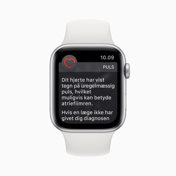 Apple Watch-urskive med notifikation ved uregelm?ssig hjerterytme.