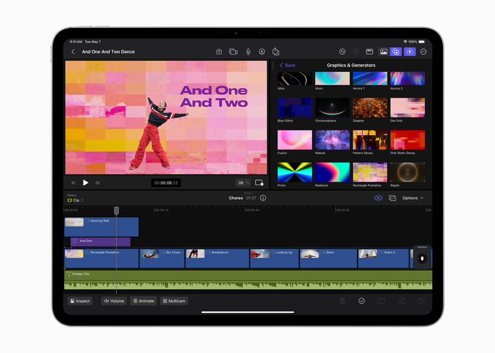 Uzay siyah? 13 in? iPad Pro’daki iPad i?in Final Cut Pro 2’de dinamik arka planlar g?steriliyor.