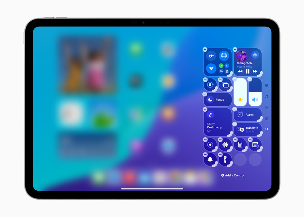Un iPad Pro de 11 pulgadas muestra la personalización en el Centro de Control.