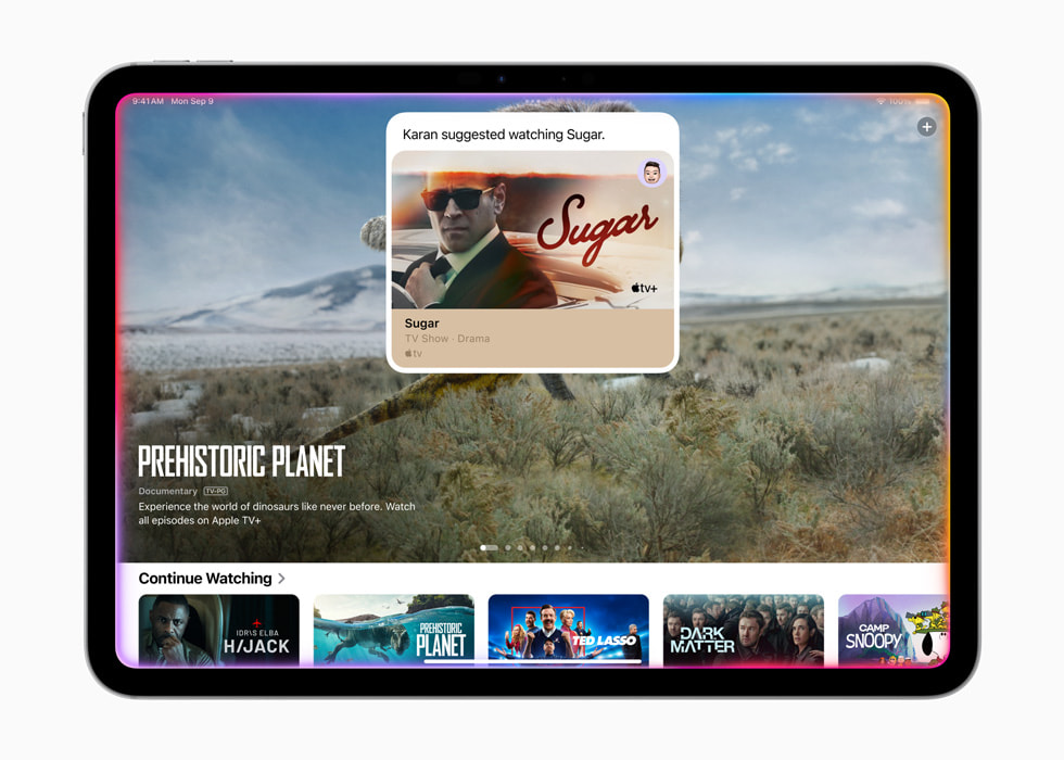 Siri, Apple TV+ uygulamas?nda i?lem yap?yor.