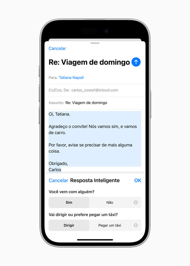 O iPhone 16 mostra a tela de Resposta Inteligente com solicita??es perguntando se a pessoa trará o parceiro e se ela virá dirigindo ou de táxi.