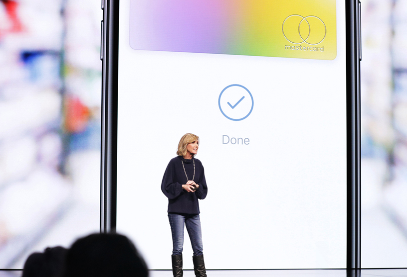 ????? ????? ??? ?????? ?? ???? Steve Jobs Theater.