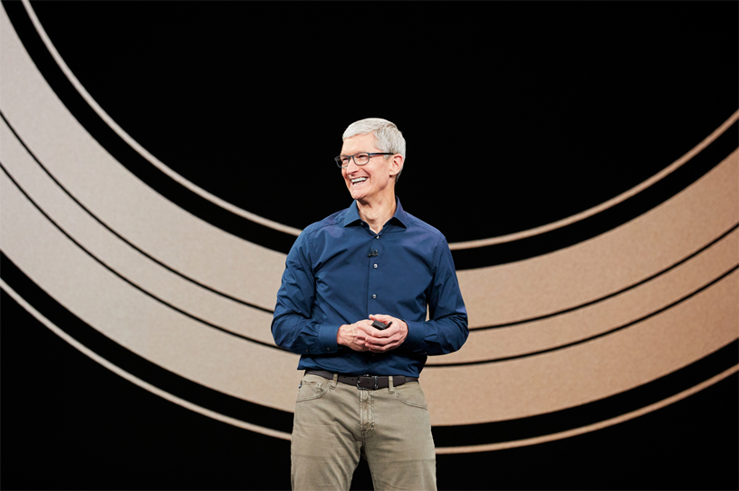 Tim Cook, Apple Park’taki Steve Jobs Theater’da düzenlenen Apple’?n Eylül etkinli?inde sahnedeki yerini ald?.
