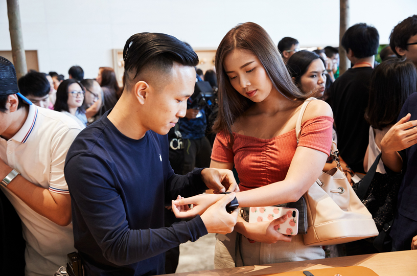 ??????? ???? ????? ???? Apple ?? ???? Apple Iconsiam.