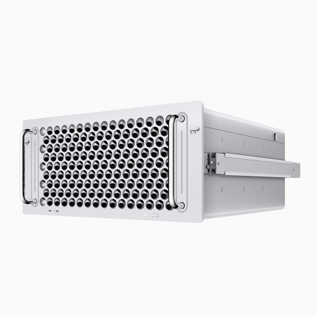 Raf tipi bir Mac Pro g?steriliyor.