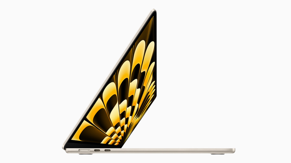 Yeni 15 in? MacBook Air’in ince profilinin yandan g?rünümü.