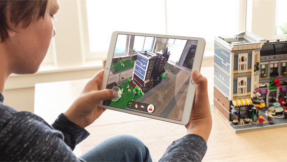 LEGO AR City? ??? ??? iPad? ??, ? ??? LEGO ?? ?? ???? ??.