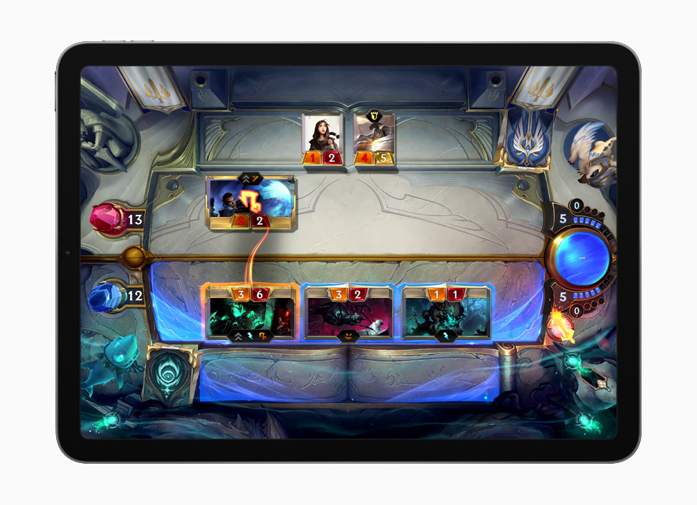 iPad’de “Legends of Runeterra” oyunundan bir g?rüntü. 