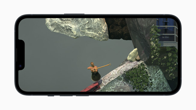 iPhone 14’te Getting Over It+ oyununda bir oyuncuyu kazana s?k??m?? halde da?a t?rman?rken g?steren bir g?rsel.