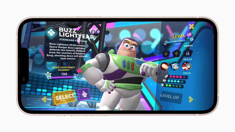 Buzz Lightyear ???? ????? ?? ???????? ???????? ?? "Disney Melee Mania".
