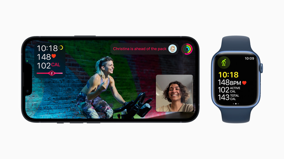 +Apple?Fitness ?????? SharePlay ??? Apple?Watch?Series?7 ???????? ?? iPhone?13?Pro.