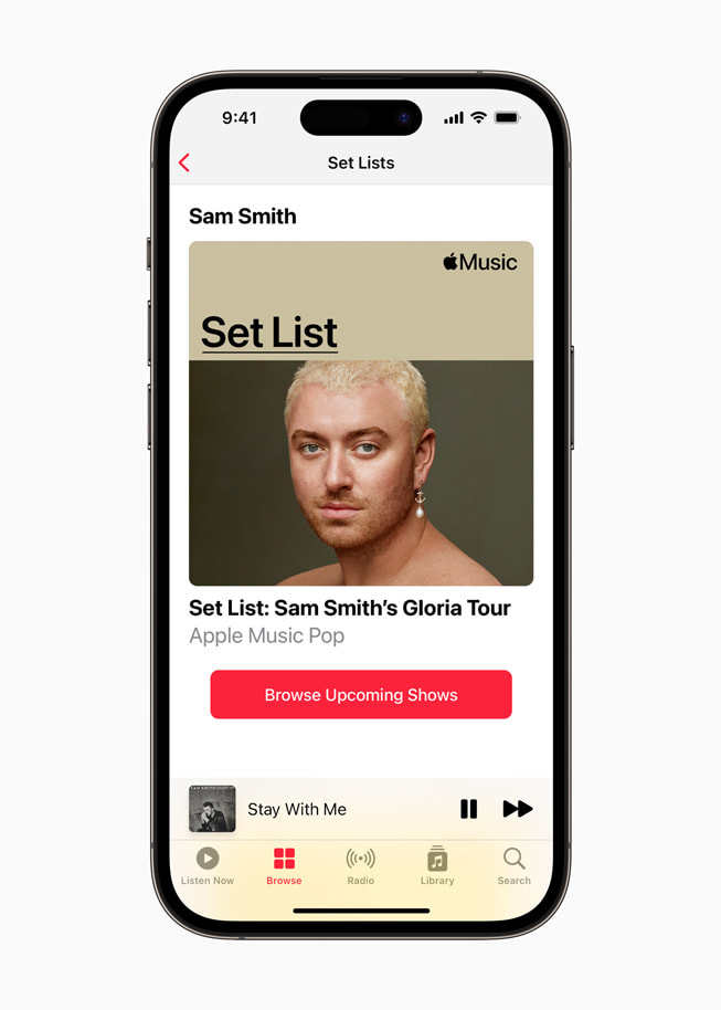 Sam Smith Set List on Apple Music displayed on iPhone 14 Pro ekran?nda Apple Music’te Sam Smith ?ark? Listesi g?steriliyor. 