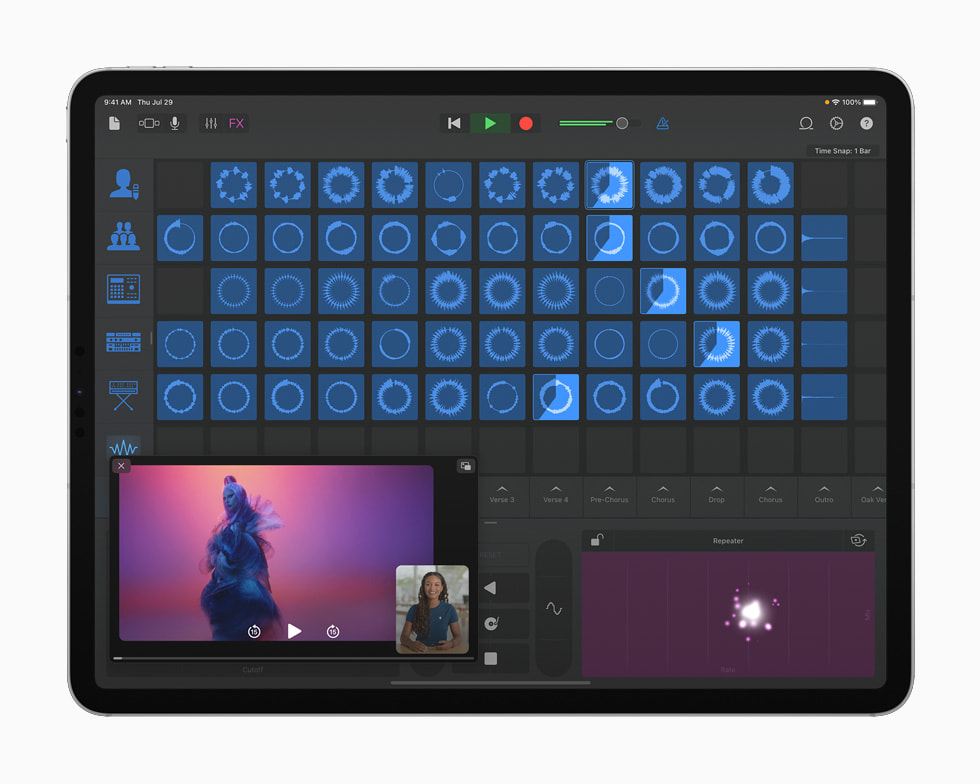 iPad Pro’da GarageBand uygulamas?nda Lady Gaga Remiks Oturumu g?steriliyor.