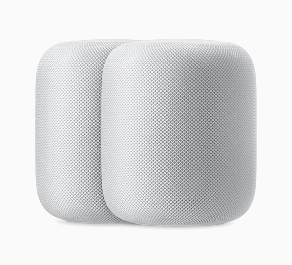 Biri beyaz (sol) di?er siyah (sa?) iki HomePod’un foto?raf?. 