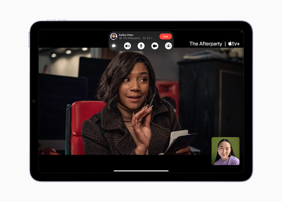 iPad Air’de Apple TV+ uygulamas?nda bir SharePlay seans?.