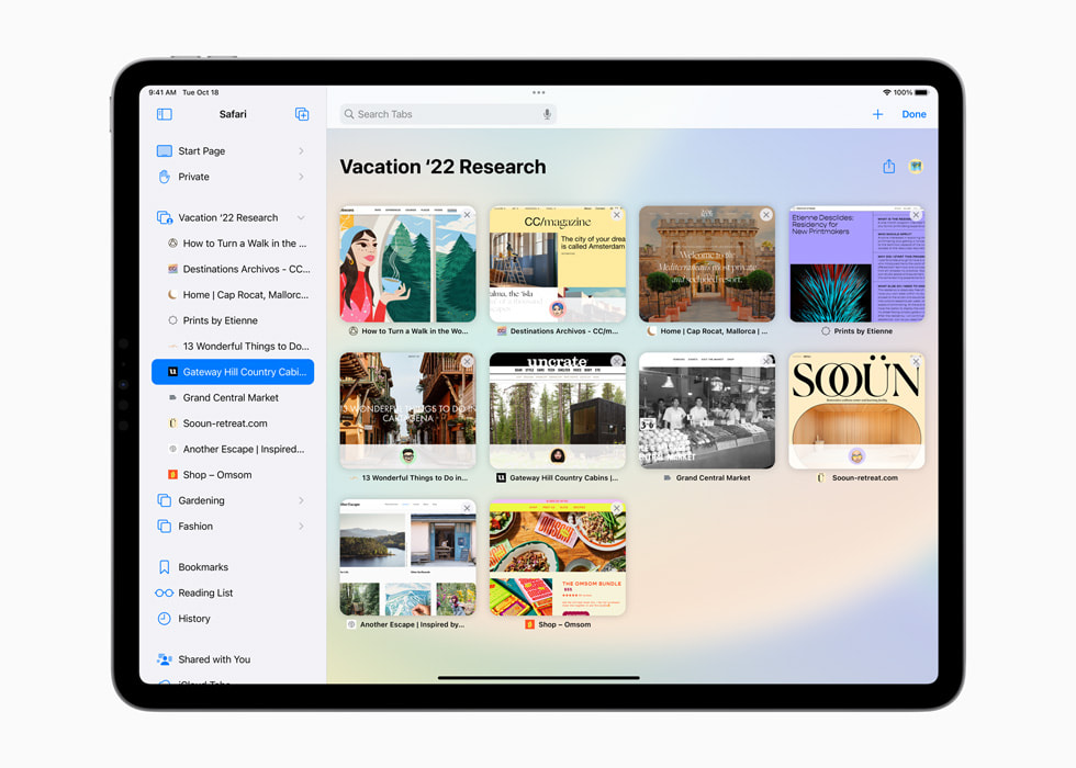 Yeni iPad’de iPadOS?16’daki payla??lan Sekme Gruplar?’n?n kullan?ld??? Safari g?steriliyor.
