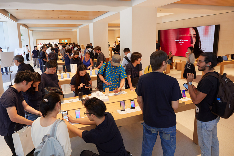 ????? ?? ???? Apple Marunouchi.