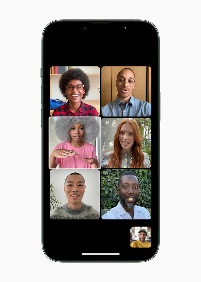 iPhone?13?Pro’da bir grup FaceTime g?rü?mesi. 