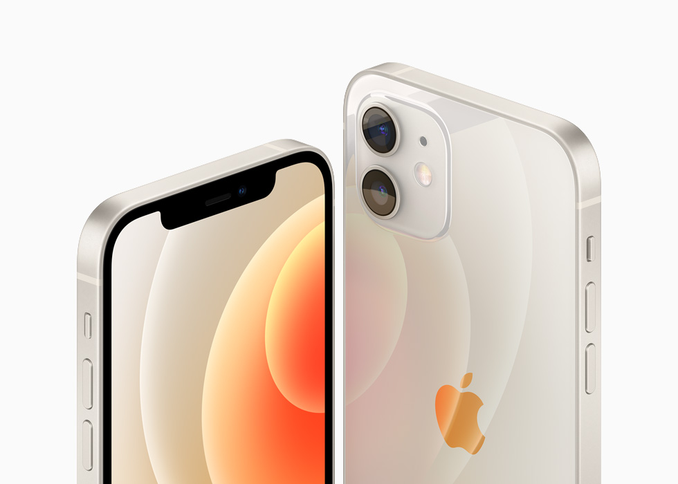 Alüminyum beyaz iPhone 12 ve iPhone 12 mini.