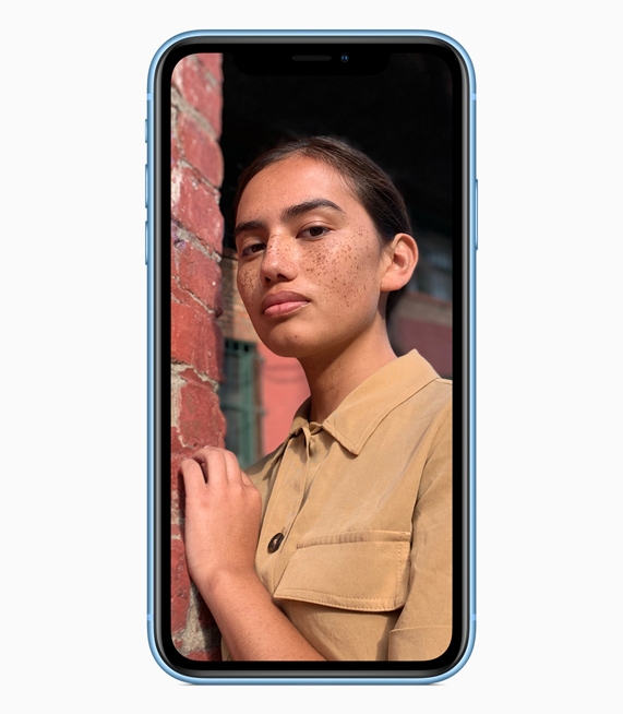 Portre g?rüntüsünü g?steren iPhone XR.