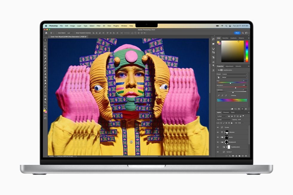 M2 Pro ?ipli MacBook Pro’da Adobe Photoshop uygulamas?.