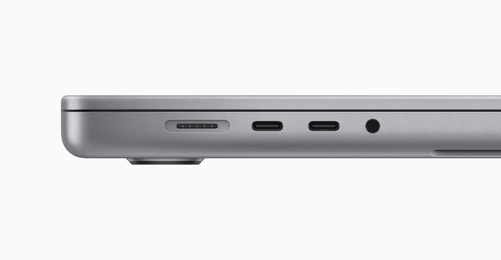 MacBook Pro’daki MagSafe 3, Thunderbolt 4 ve kulakl?k jak?.