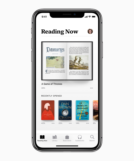 Apple Books uygulamas?nda ?imdi Okunuyor ekran?n? g?steren iPhone X.