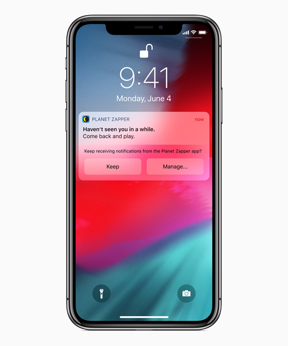 iPhone X ekran?, Planet Zapper uygulamas?ndan bildirimler ve uygulamayla ilgili bildirimleri y?netmek i?in Siri ?nerileri’ni g?steriyor.