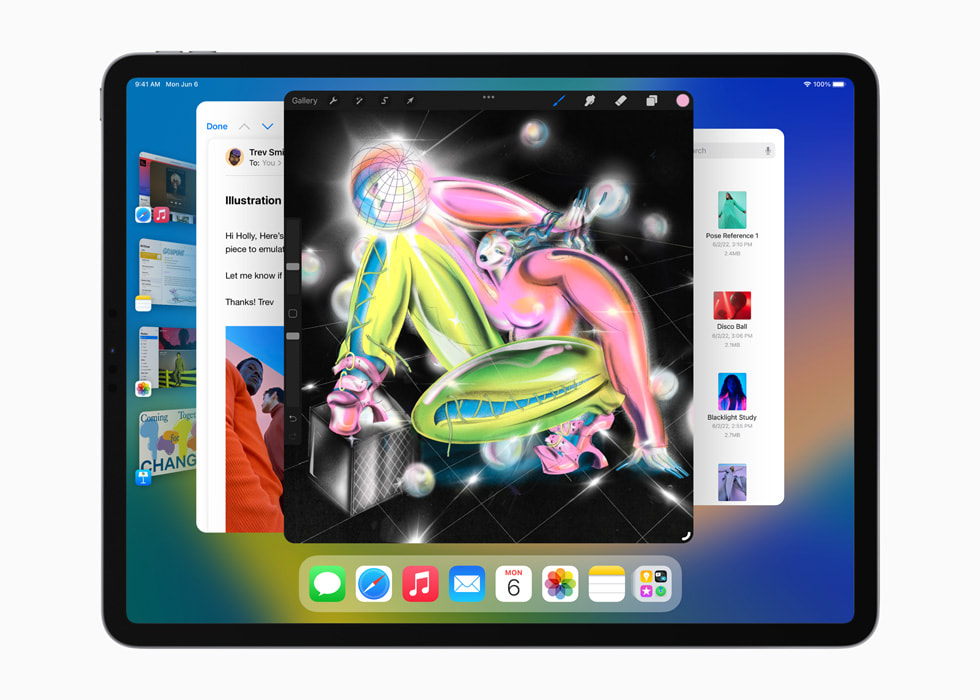 Yeni Stage Manager multitasking ?zelli?inin üst üste a??lan pencerelerle birlikte g?ründü?ü bir iPad ekran?.