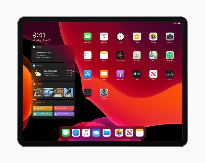 Koyu mod’da iPadOS Ana Ekran’?. 