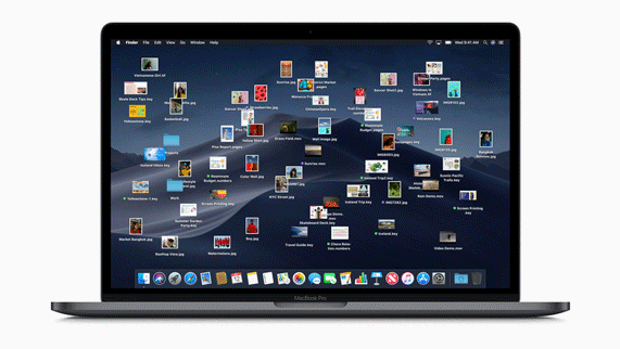 Bir MacBook Pro masaüstü bilgisayarda dosyalar? gruplar halinde toplayan Belge Gruplar?.