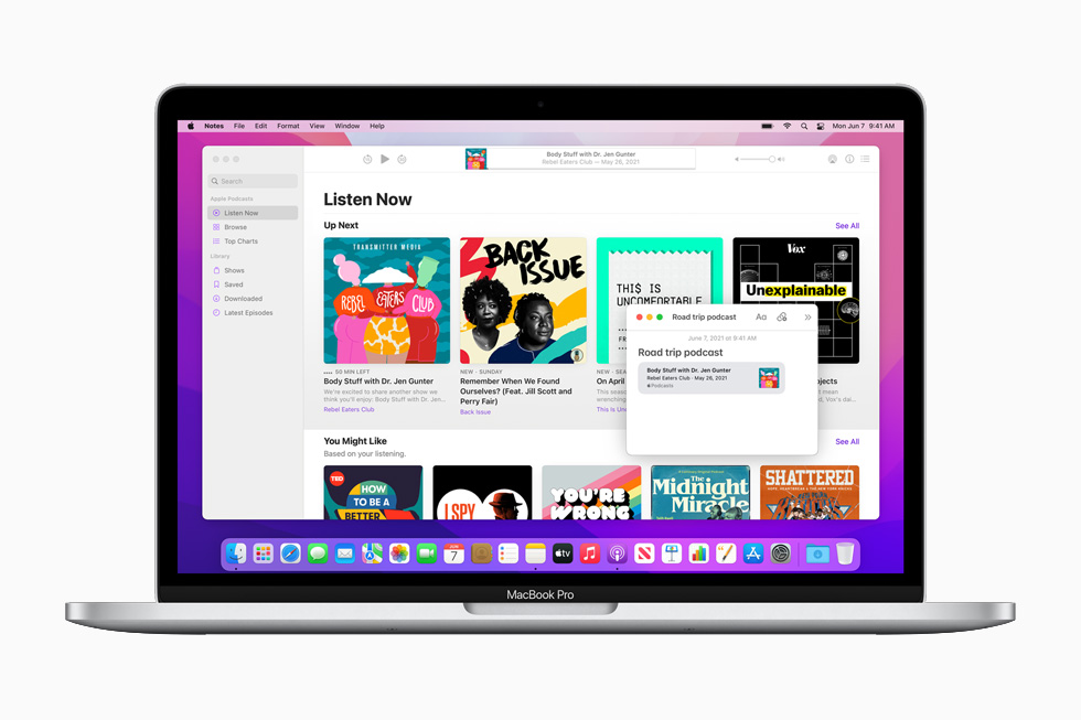 macOS Monterey’deki H?zl? Notlar uygulamas? 13 in? MacBook Pro’da g?steriliyor.