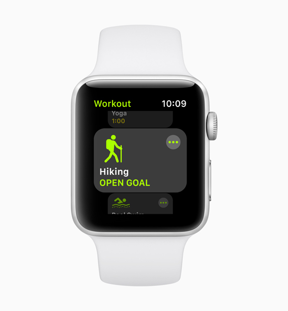 Beyaz Apple Watch’ta g?rüntülenen yeni Yoga antrenman ekran?
