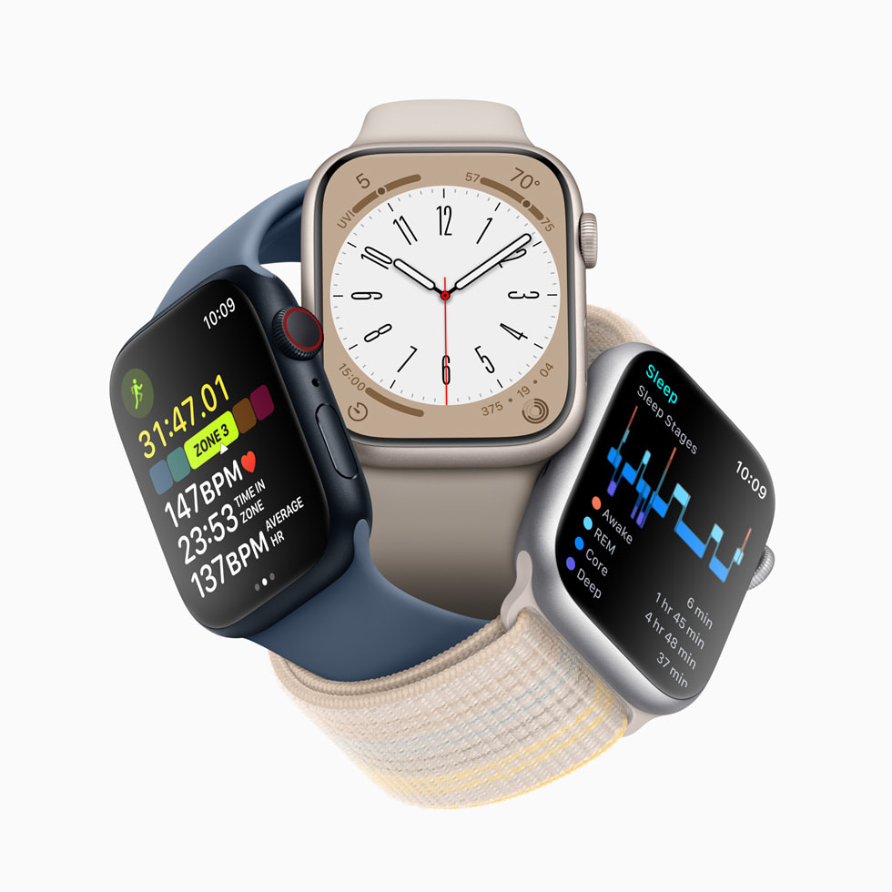 Grup halindeki ü? adet Apple Watch ayg?t?n?n ekranlar?nda Antrenman uygulamas?ndaki Kalp At?? H?z? B?lgeleri, yeni Metropolitan saat kadran? ve uyku evreleri g?steriliyor.