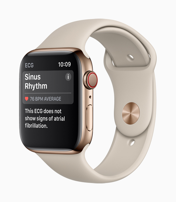 Ekran?nda bir Sinüs Ritmi g?rülen Apple Watch Series 4. 