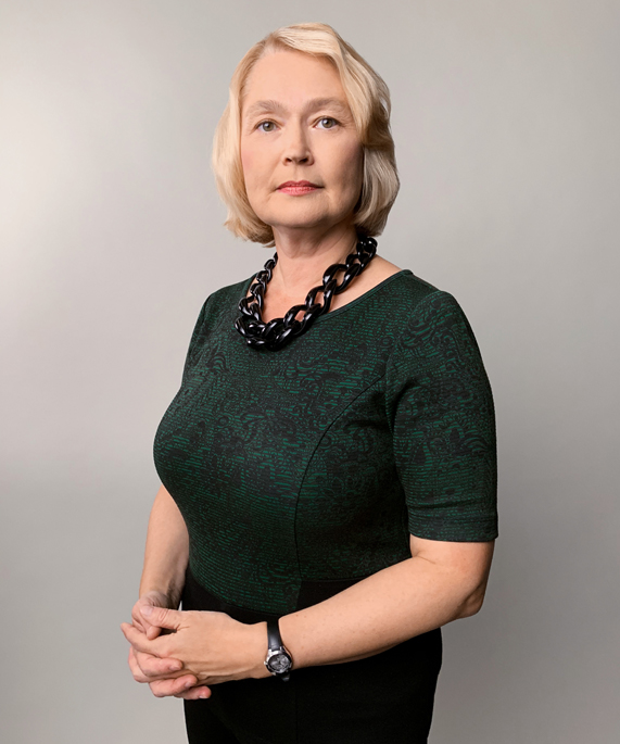 Elena Krasnoperova’n?n portresi