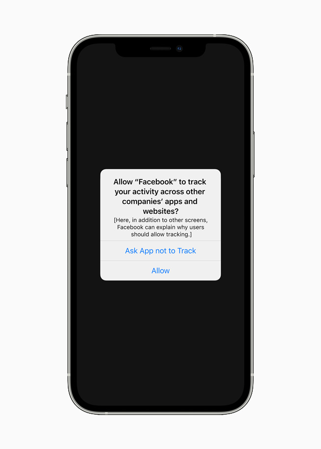 iPhone 12’de g?rüntülenen ?effaf Uygulama Takibi bildirimi. 