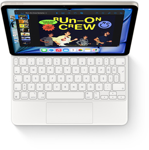 iPad Air ve beyaz renkte Magic Keyboard’un tepeden g?rünümü.