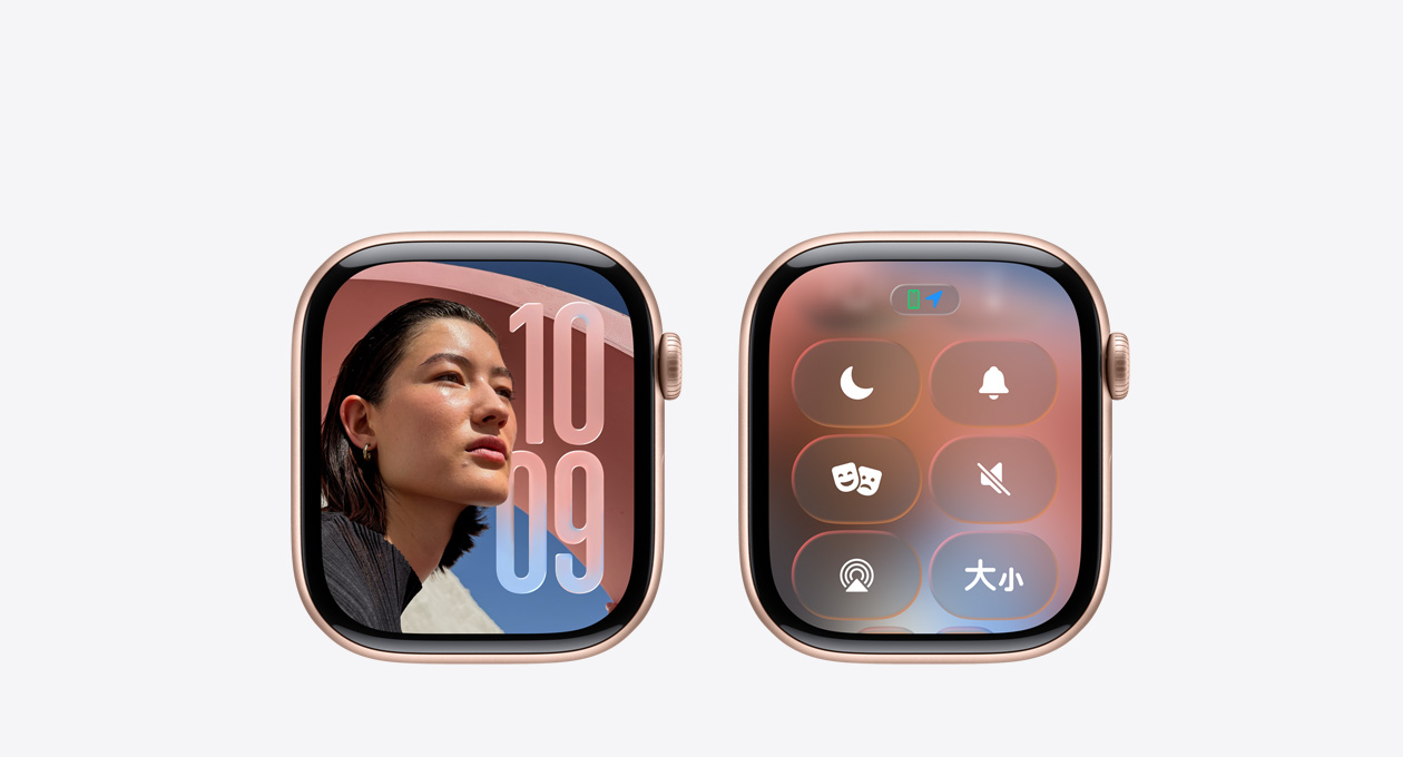未搭配錶帶的玫瑰金色 Apple Watch。錶面的時鐘 app 展示 watchOS 26 全新的 Liquid Glass 設(shè)計