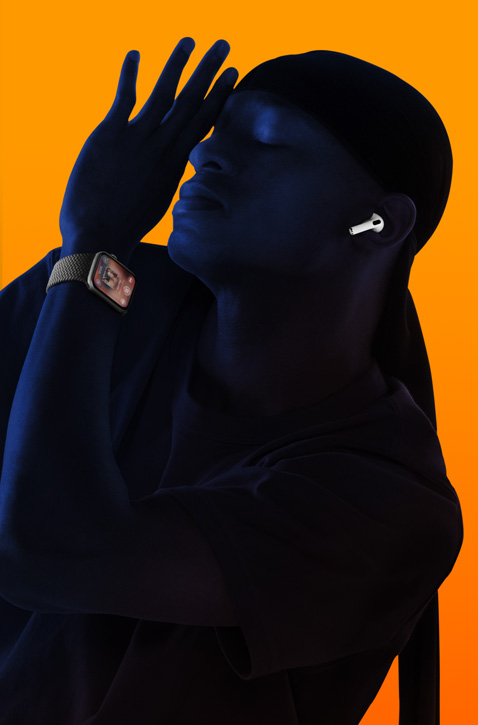 ??? ????? ??? ???????? ?? ???? Apple?Watch ??? ??? ?????? AirPods ?? ????? ????? ????? ?????? ??? ????? ????? ??? ??? ????.