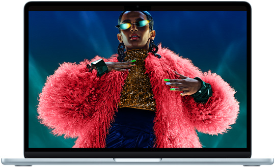 MacBook Air 13 pouces, mettant en valeur l’écran Liquid Retina